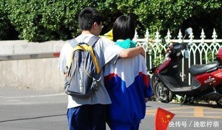 草莓印|15岁女儿脖子被“种草莓”，试纸检测发现怀孕，妈妈懊悔不已！