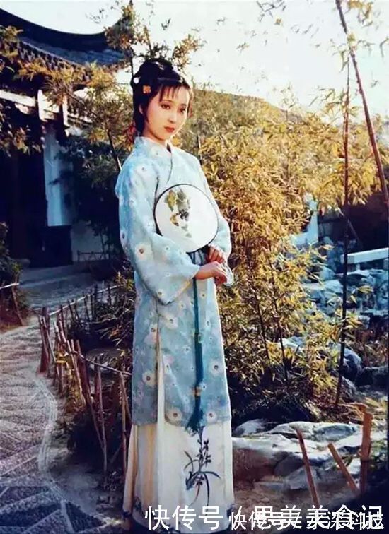 王熙凤|其实林黛玉比薛宝钗更有心机,料事如神,猜中王熙凤的下一步行动