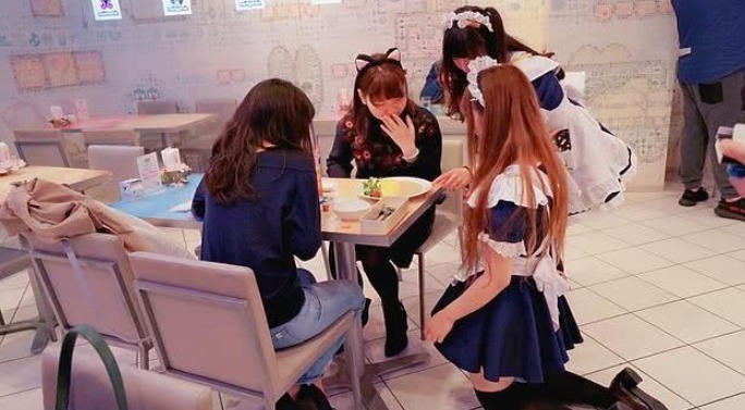 职业|“隐形职业”悄然崛起,叠衣服月入50万,你敢相信么?