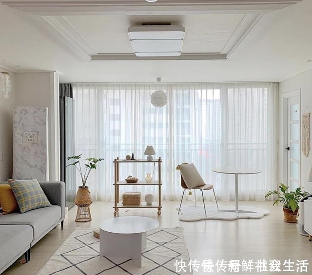 治愈|韩国夫妇的极简之家,唯美程度堪比电影场景,整个人都被治愈了!