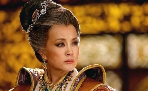 中国古代后妃之最:妇好vs武则天,谁才是真正的人生赢家?
