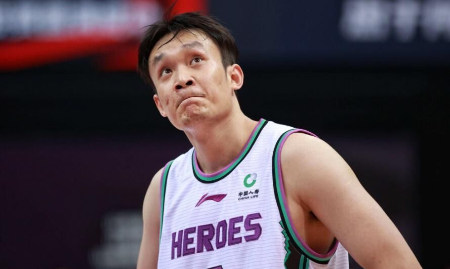 文雁行|救兵来了!丁彦雨航归队亮相赛场,小丁+哈德森能挽救徐长锁吗?