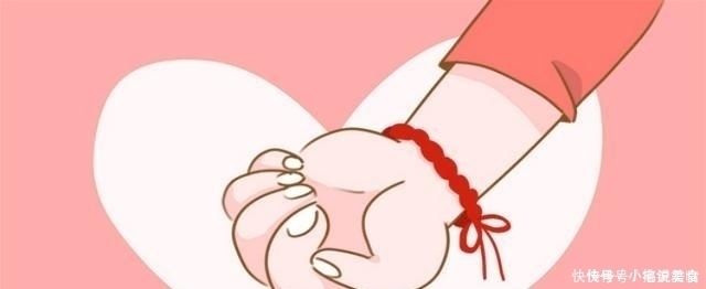 年纪|吃手指的这些坏处,赶紧让宝宝改正,过了这个年纪就晚了