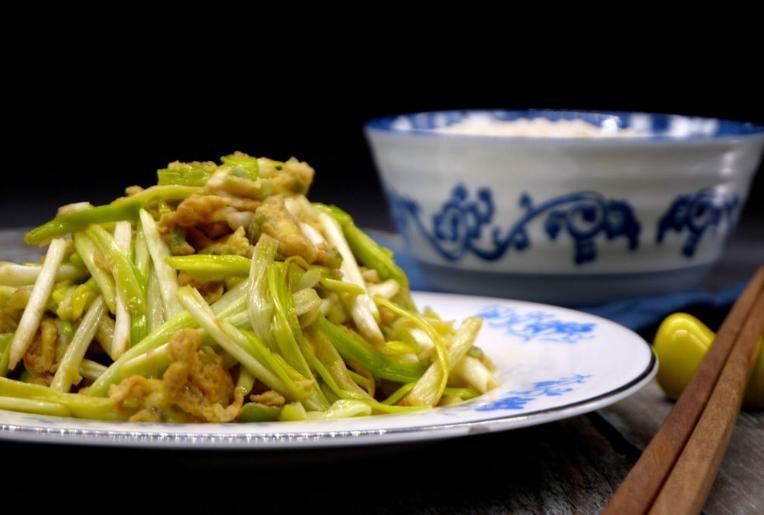 蒜黄|蒜黄降血脂,防血栓,在这个冬季如何收获高产优质蒜黄呢