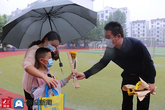 路小学|淄博市博山区中心路小学 举行一年级新生入学仪式