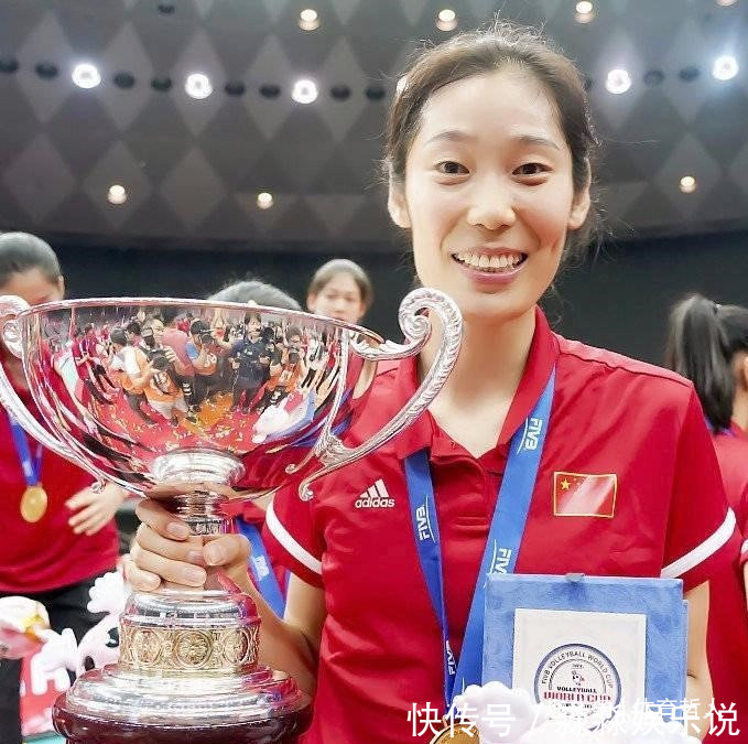 朱婷|中国女排1姑娘!球迷心中的梦中情人,有望坐稳球队主力之位