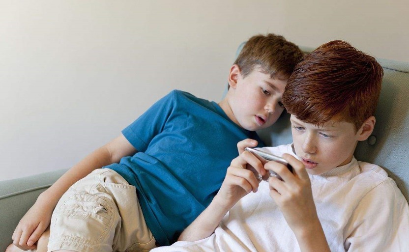 好处|为什么不要阻止孩子玩手机?答案跟你想的不一样,家长忽略了这点