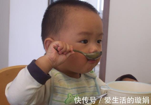 芝芝|孩子积食的“元凶”找到了!这2种食物吃多了,孩子积食难长个