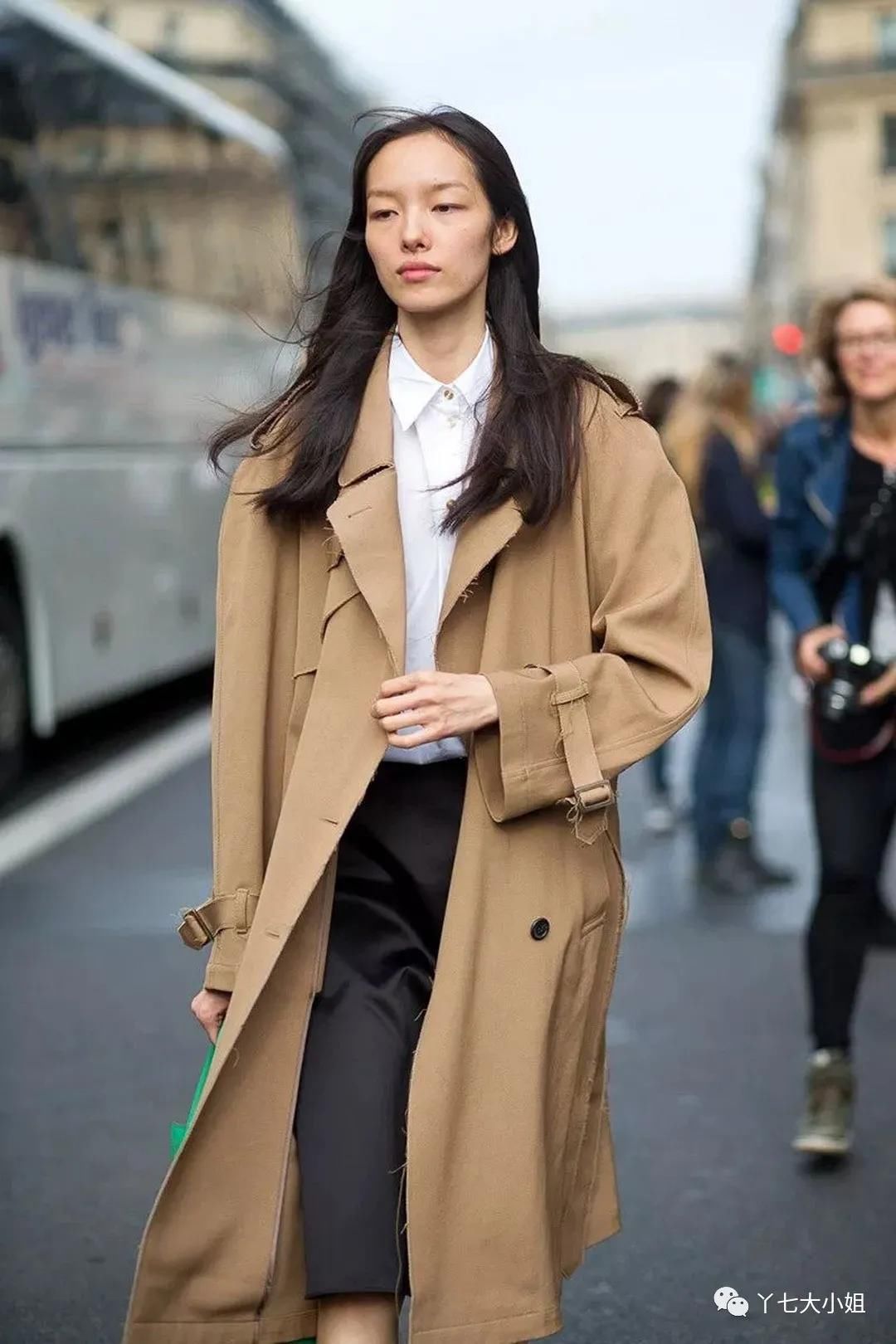 3月的风衣，可以有这么多穿法，太太太实用了