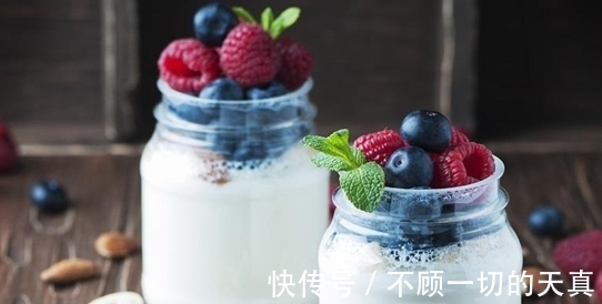 常温|买酸奶时,聪明的人都“3买2不买”,买到优质酸奶好喝又营养