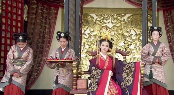 刘彻|为何武则天敢杀了王皇后,而卫子夫却不敢动陈阿娇?是何原因?