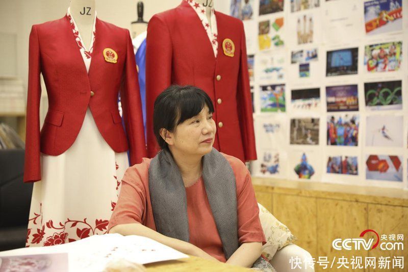 对话|大气还是个性？对话东京奥运会中国体育代表团入场服装设计师