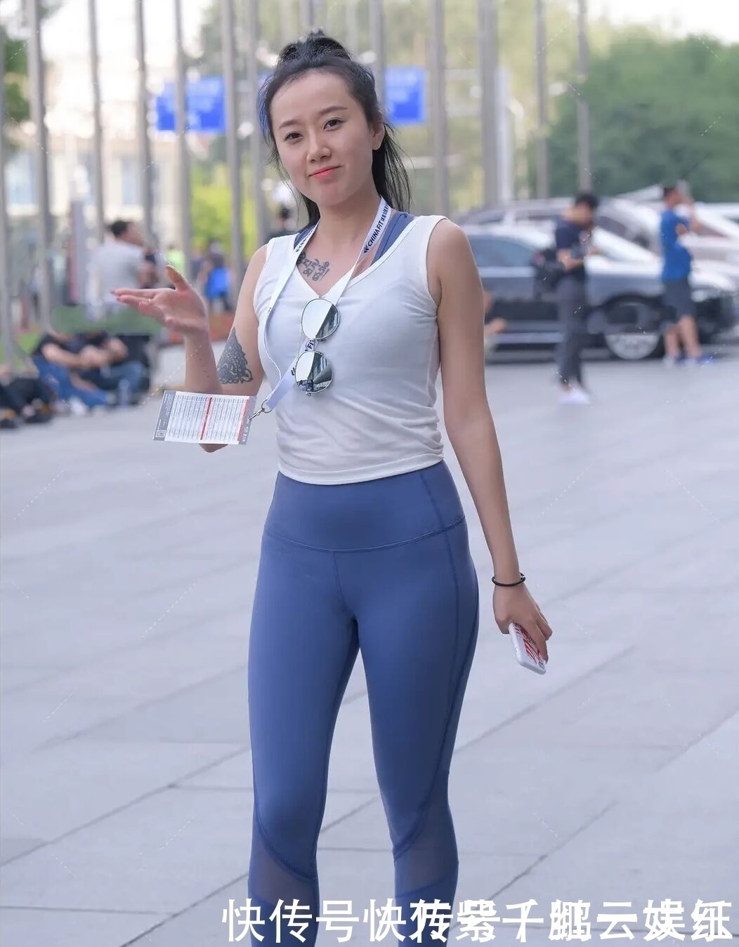 身材|打底裤也并非“万能”,腿粗别总这么穿,可能让你后悔莫及