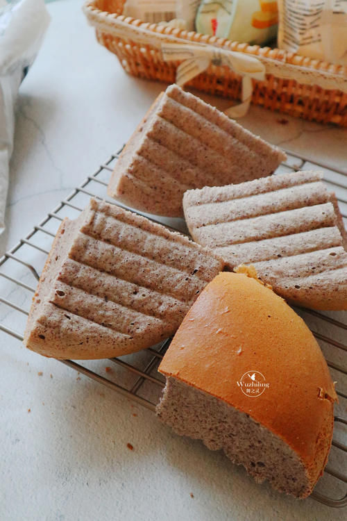 蒸蛋糕|这个蛋糕，不用烤箱只需蒸一蒸，不上火不怕胖松软有弹性