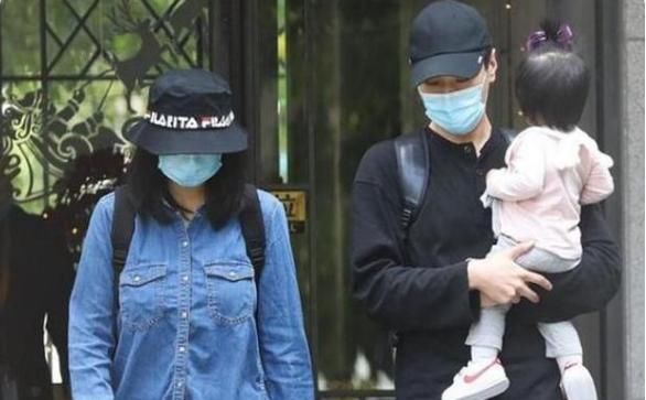 高圆圆女儿颜值曝光，长相与爸爸赵又廷如同复制，基因令人羡慕