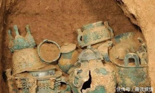 石门|古时候为了不陪葬,反锁皇陵石门后,最后一个工匠怎么逃生?