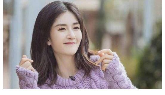 太阳女神谢娜携夫录制东方卫视春晚，是要跳槽的节奏？