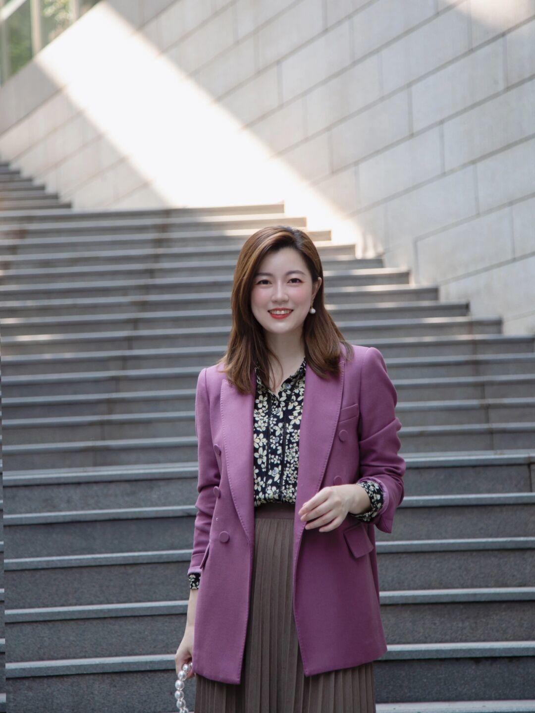 亮色 立春之后穿什么时尚又高级?入手亮色系西装,轻松出彩不夸张