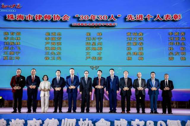 t01d17c7c7a0994351a.jpg?size=640x427