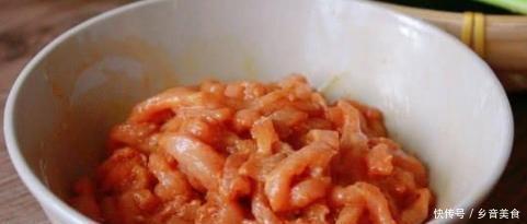 淀粉|炒肉的时候,用淀粉腌是不对的,30年大厨教你三招