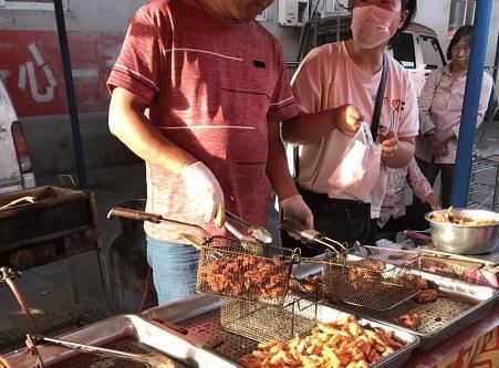 顾客|乡村版“肯德基”15元1斤,收入让邻居眼红,顾客大多是小朋友