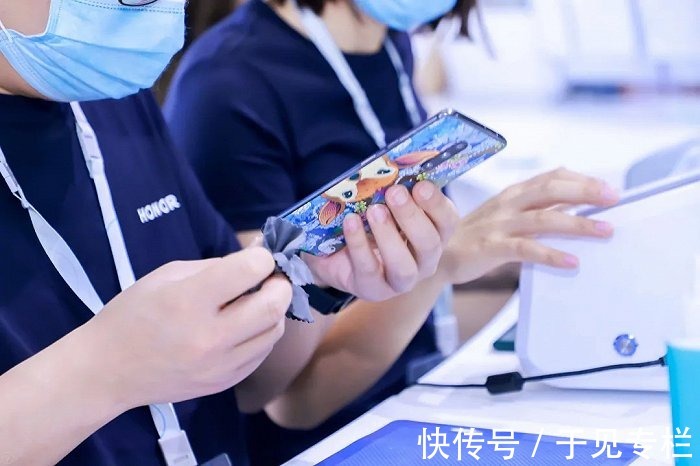 高端|新荣耀也走入真高价伪高端发展困局?