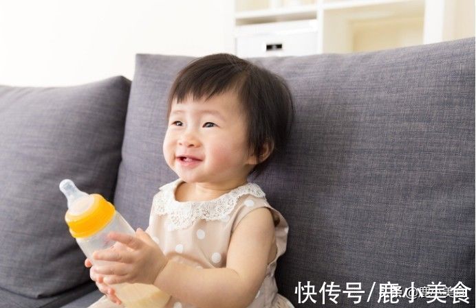 宝妈|6~12个月的宝宝辅食怎么吃？教你几个，简单易学，建议宝妈收藏