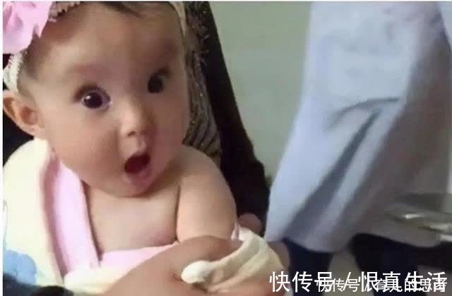 宝宝|1岁宝宝接种疫苗火了,医生不忍心下手,网友:欠你一个影帝