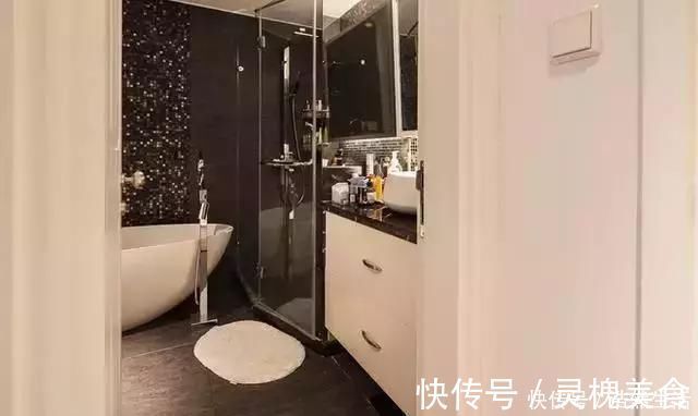 小窍门|生活小窍门:沐浴房的玻璃为什么那么难清洗?因为你没用这招。。。