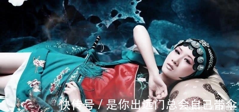 歌妓@三位一流诗人，谁也不服谁，歌妓唱罢一首歌，高下立现