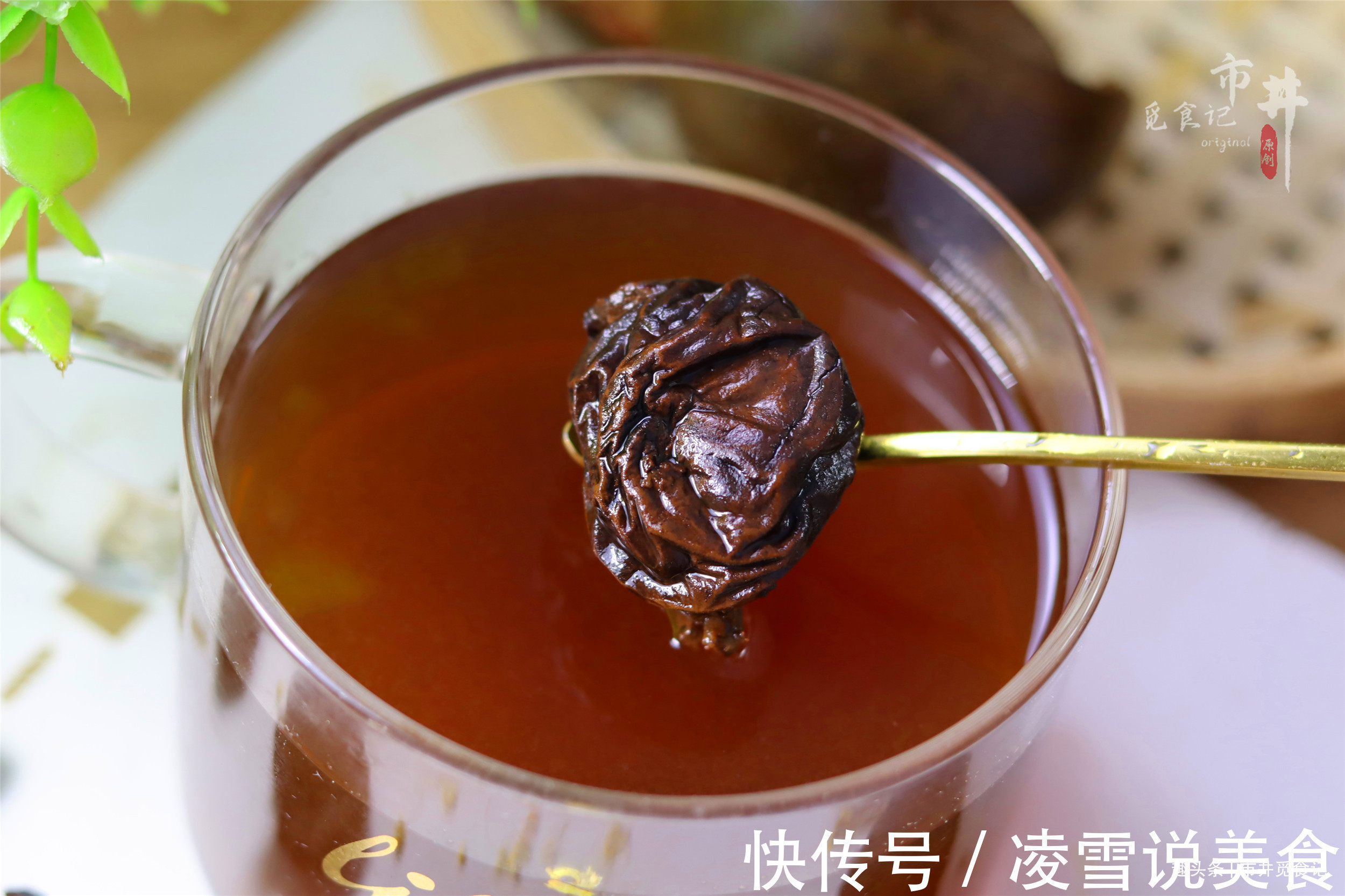 盛夏多喝“酸梅汤”，配方比例告诉你，天热常喝，清凉消暑特舒服