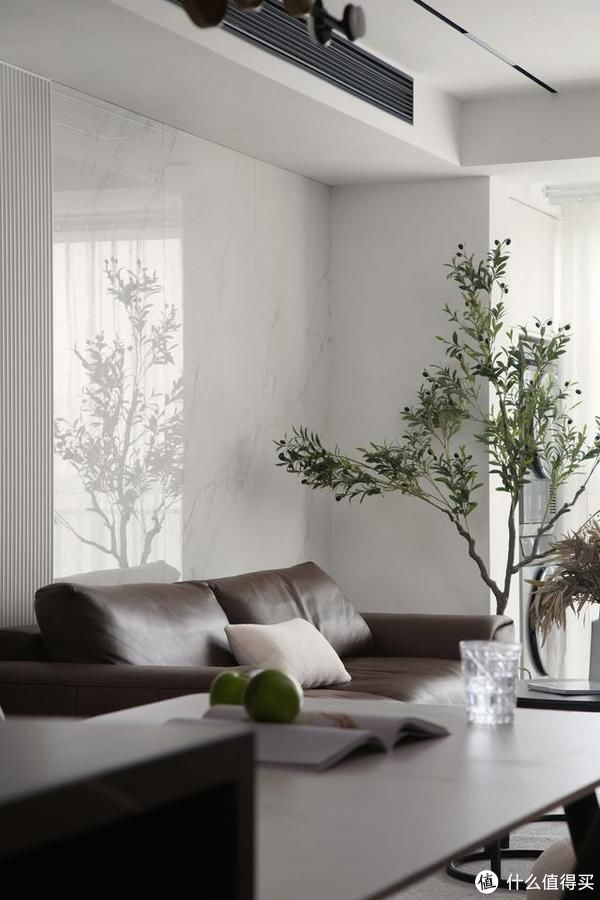 屋主|南京夫妻117㎡的家，光一个客厅电视墙就把我迷住，全屋太有品味了