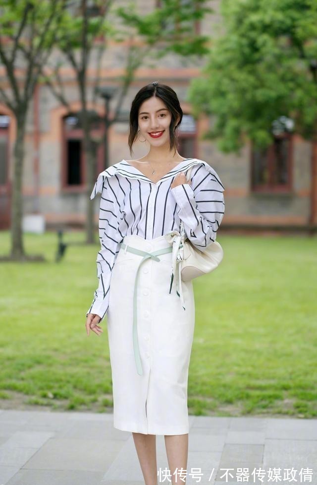 技巧|短裙,选择技巧,与大家分享,帮助快速挑选时尚