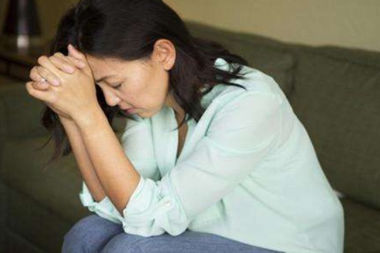 避孕|50多岁女人误把流产当月经,意外差点发生,谁说更年期不用避孕!