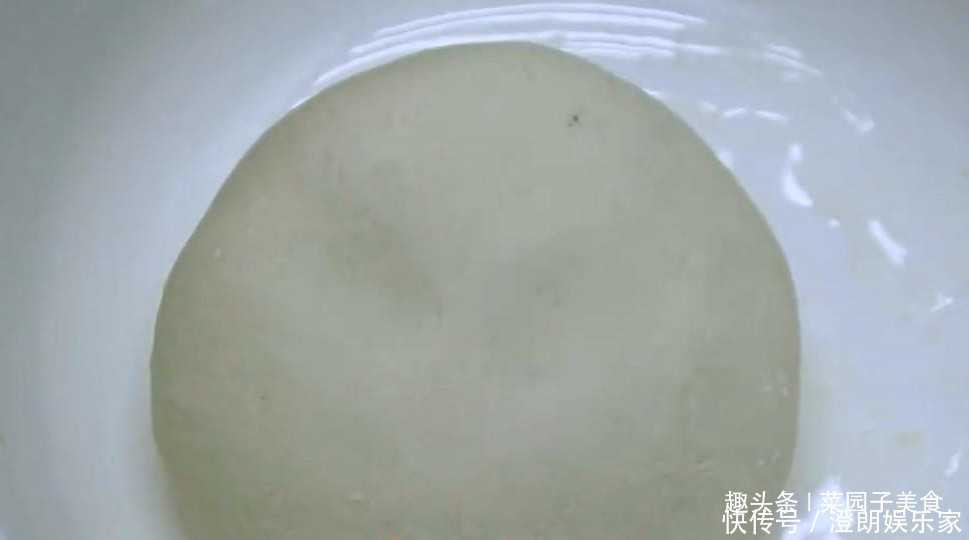 塌陷|蒸包子不要直接上锅就蒸,诀窍告诉你,包子个个松软不塌陷