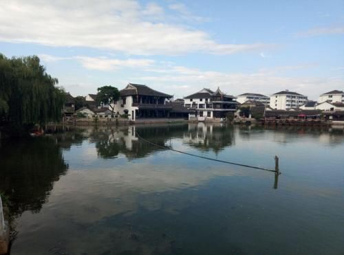 中年|江苏一座历史悠久的江南水乡古镇，是全国特色景观旅游名镇