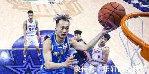 周鹏|广东大换血,杜锋或狠心放弃5名球员,汤杰获周鹏力挺很感动