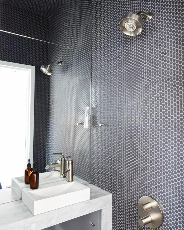 浮生半日闲|33㎡房子也能样样俱全,茶几内藏机关,拿来当餐桌坐10个人都不怕