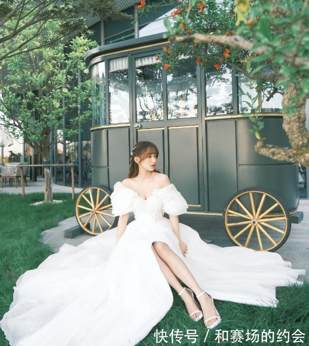 宇宙少女|你们还说程潇腿粗,看到她的“竹节腿”,吴宣仪都比不上!