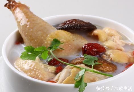 李女士|坐月子只坐30天和坐满42天的产妇,有啥差别?这些后果不可逆