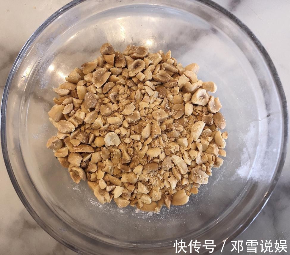 中筋面粉|零失败的中式小桃酥,烘焙小白也能轻松驾驭,咬一口酥掉渣