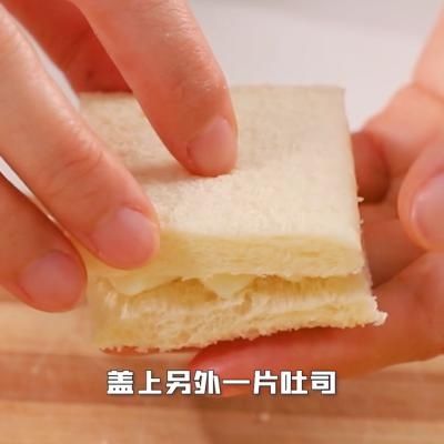 好吃到飞起的吐司版芝士肉松小贝，这样做0失败