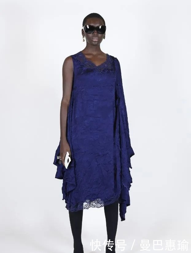 巴黎|Balenciaga 2021春夏|巴黎街头帅气的夜行者