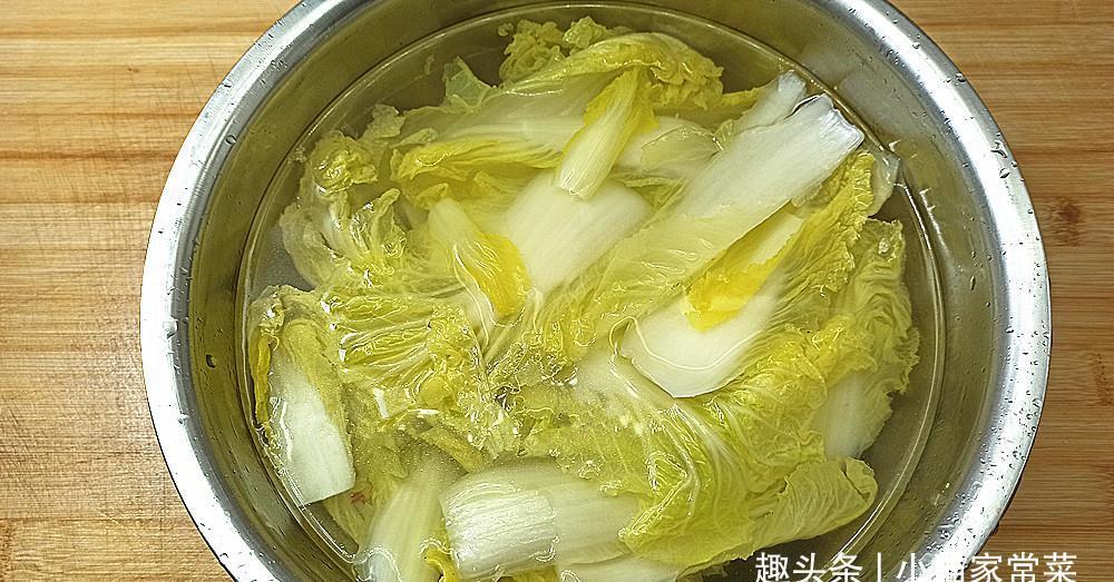 鸡蛋和娃娃菜一起制作,清爽不油腻,鲜嫩又美味,好吃下饭的菜