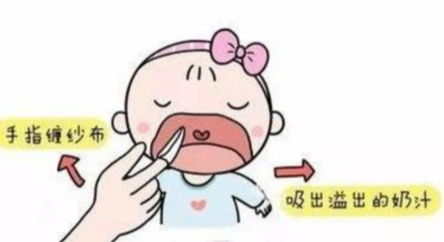 呛奶|宝宝呛奶第一时间怎么做抓住黄金4分钟，别让悲剧再重演