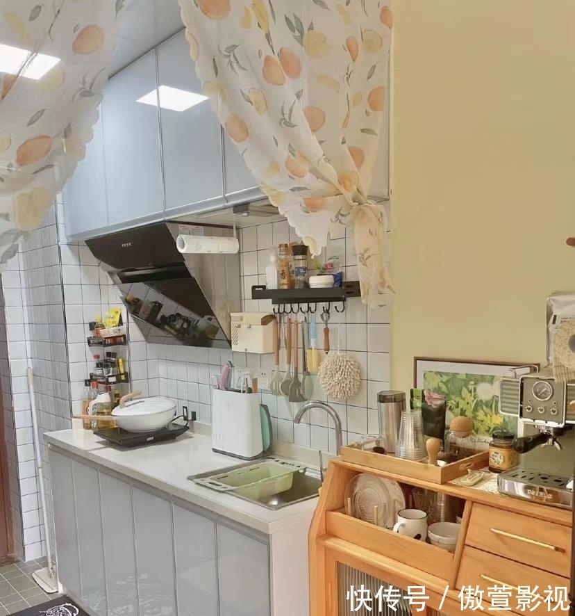 温暖|谁说小户型太拥挤,纯属瞎操心,30㎡照样五脏俱全