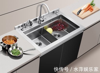 抽油烟机|厨房里不要装这两种东西了,一听老师傅的话,才知我家装错了