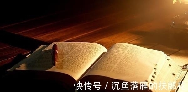 王羲之@史上最懒对联:下联一字不差地照抄上联,总在被模仿从未被超越!