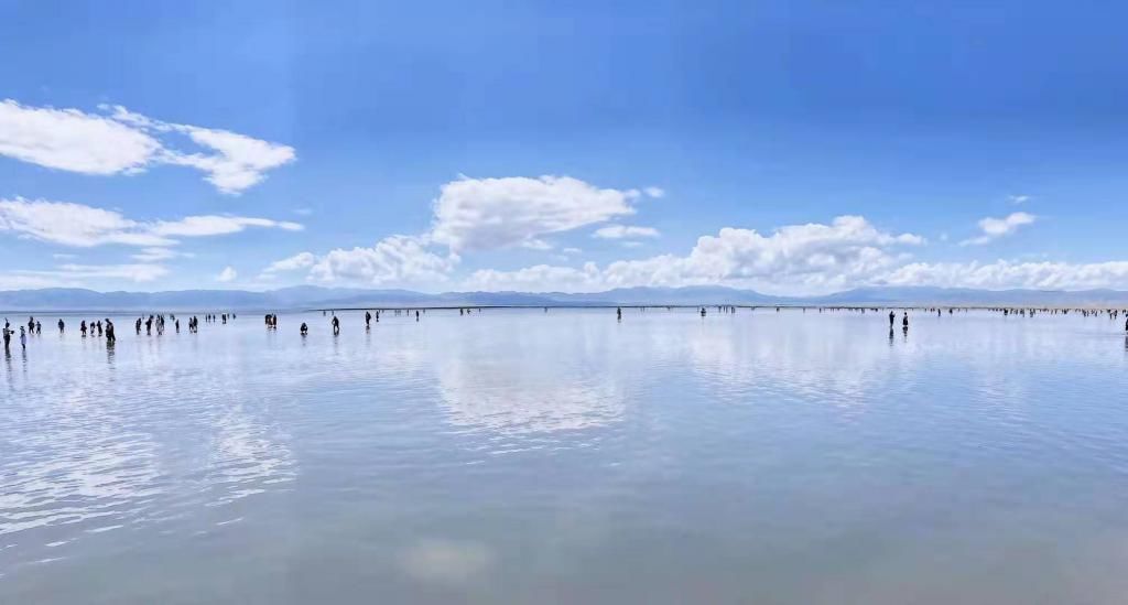 中国夏天最凉快的旅游城市之一,不用空调睡觉盖被子,美食还很众多