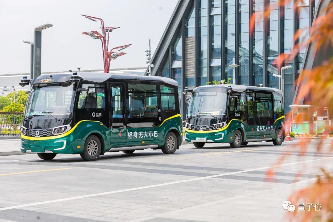 大市场|无锡闹市无人车，大爷大妈抢着坐